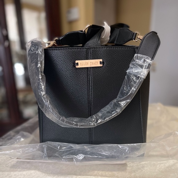 Ellen Tracy Handbags Pebble Grain Hobo W/Convertible Handle Straps. Brand New. - Picture 2 of 8